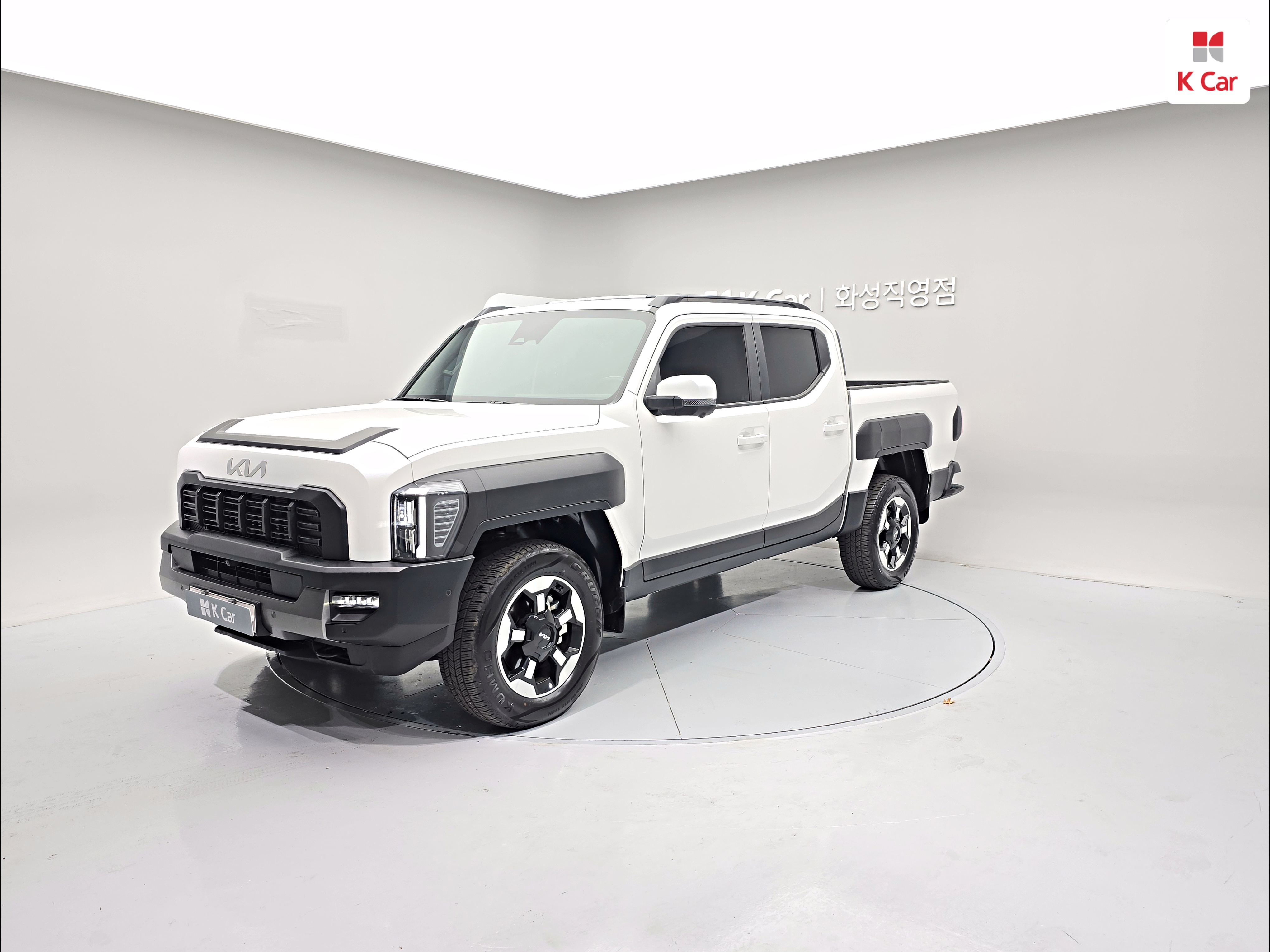 KIA Tasman 2.5 Gasoline 4WD
