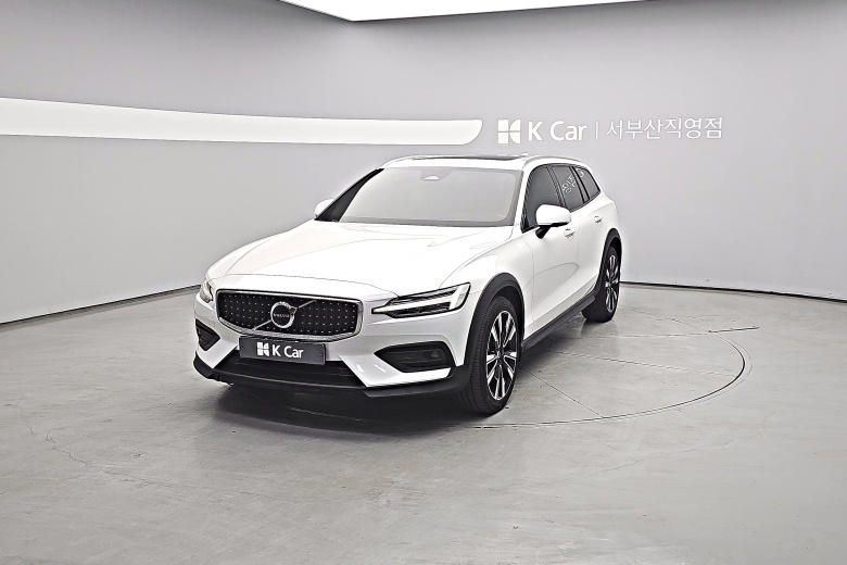 볼보 V60 - фото 1