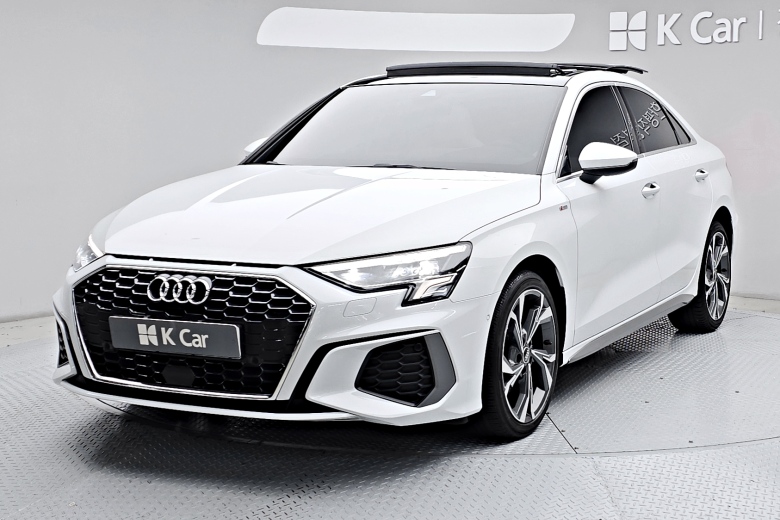 아우디 A3 - фото 1