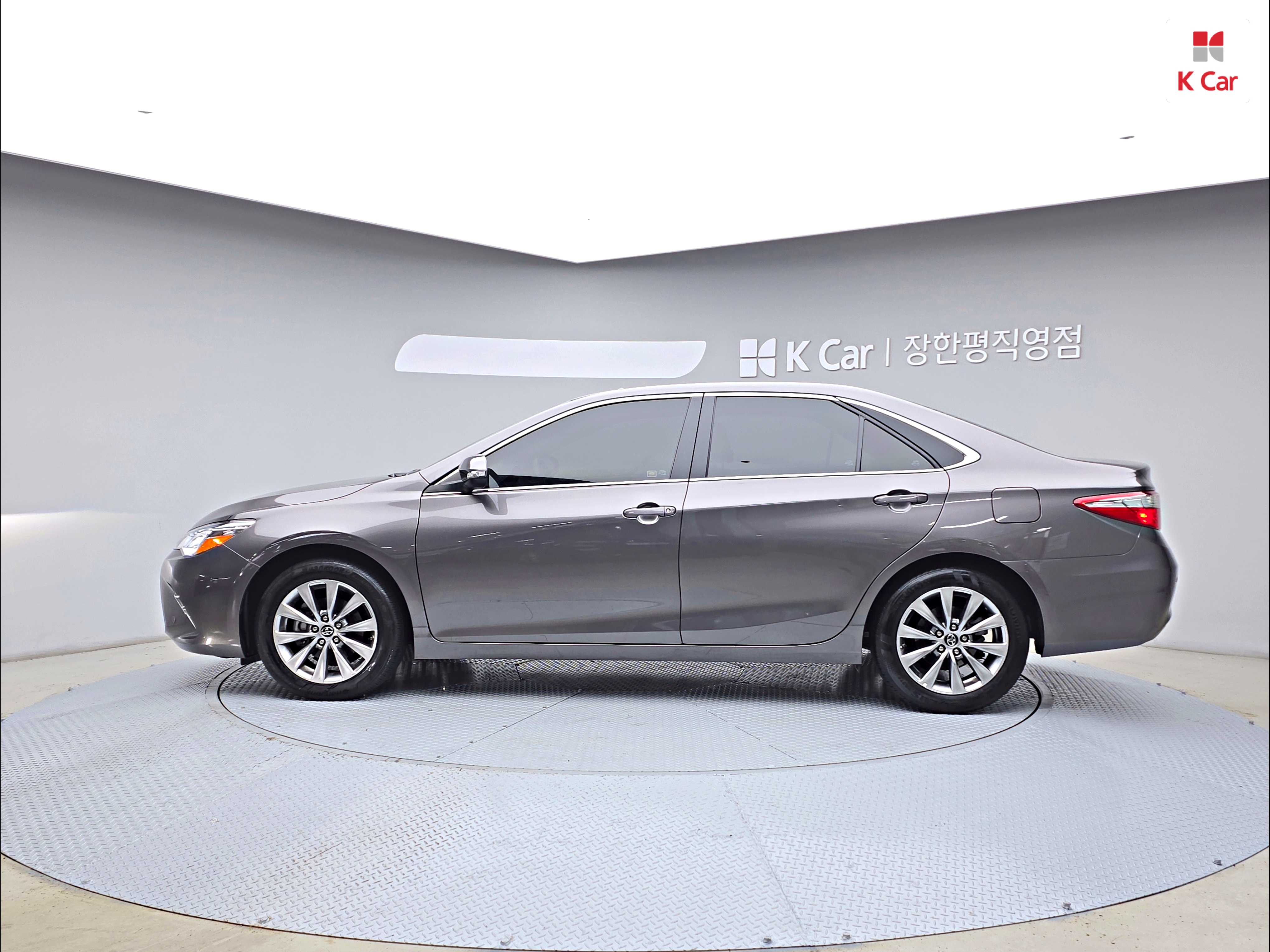 TOYOTA Camry (9th Generation) 2.5