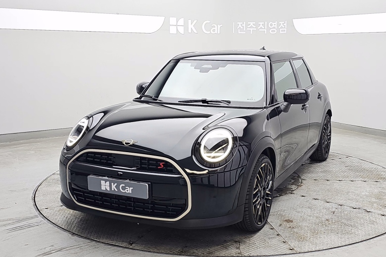 미니 쿠퍼 - фото 1