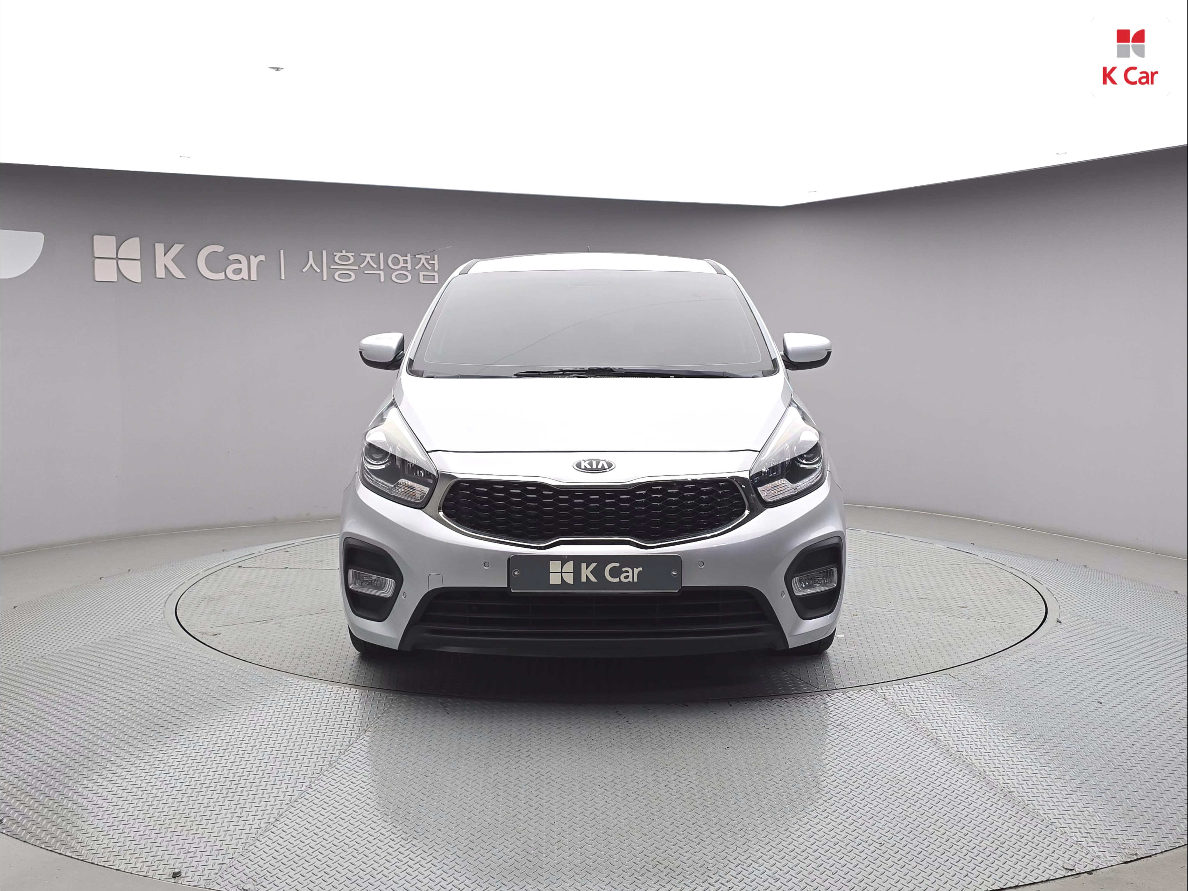 KIA The New Carens 2.0 LPi 5-Seater