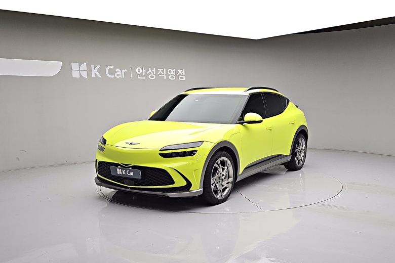 Genesis GV60 - фото 1