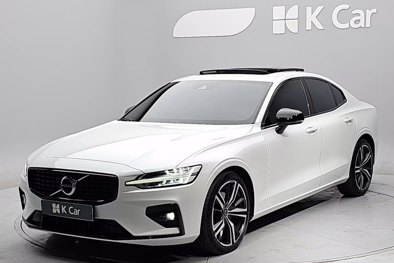 볼보 S60 - фото 1