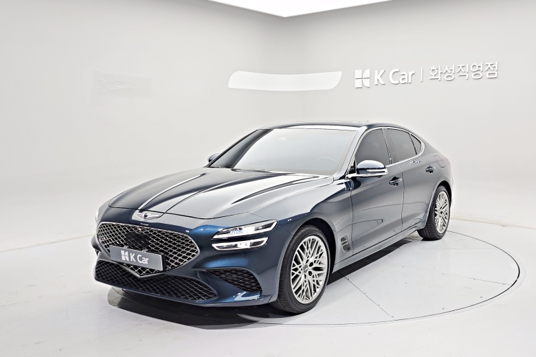 Genesis G70 - фото 1