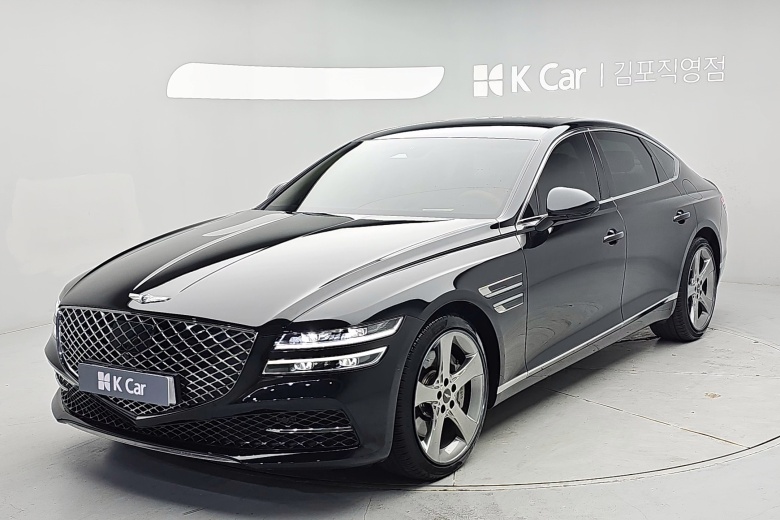 Genesis G80 - фото 1