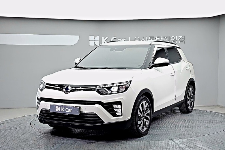 KG Mobility 티볼리 - фото 1