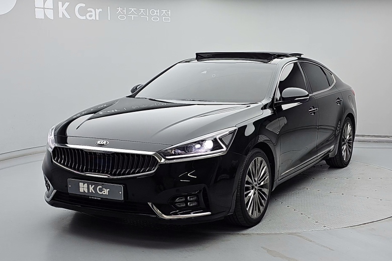 Kia K7 - фото 1