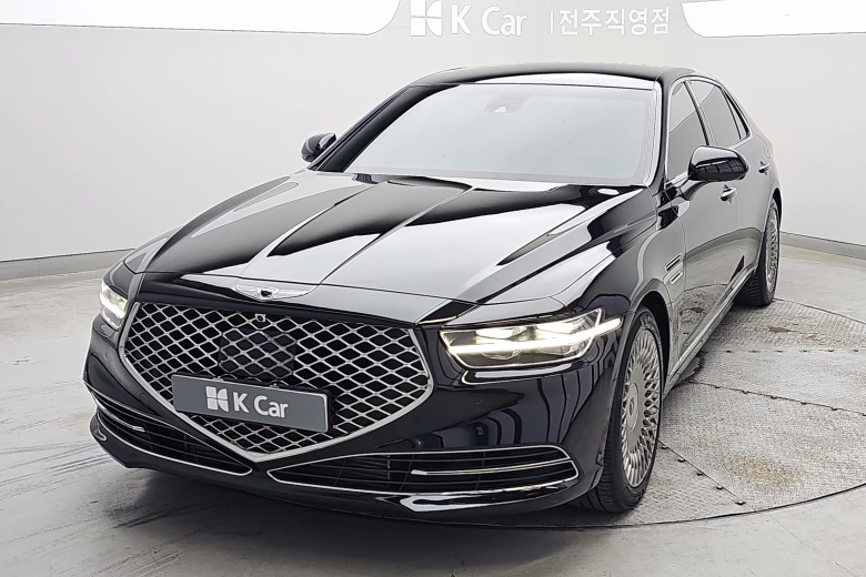 Genesis G90 - фото 1