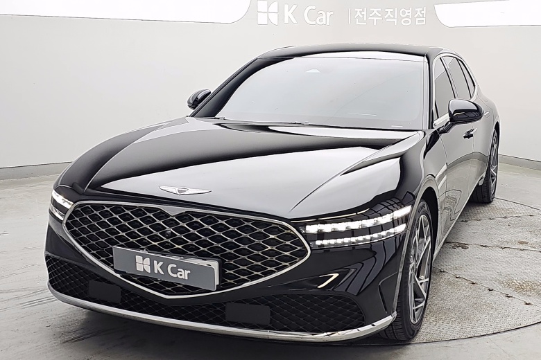 Genesis G90 - фото 1