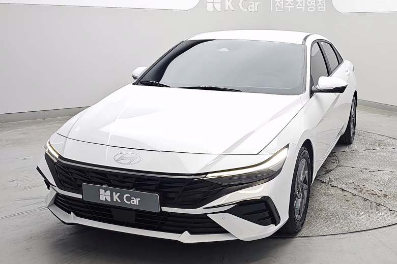 Hyundai 아반떼 - фото 1