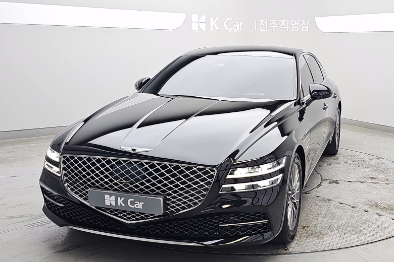 Genesis G80 - фото 1