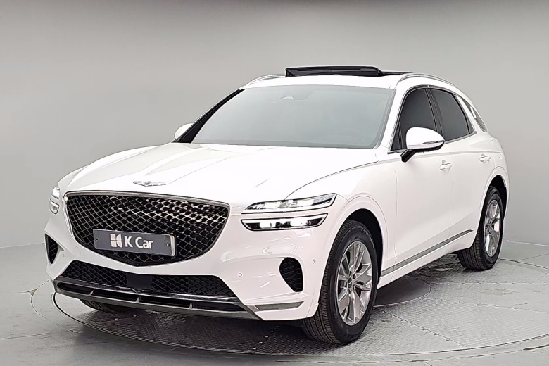 Genesis GV70 - фото 1