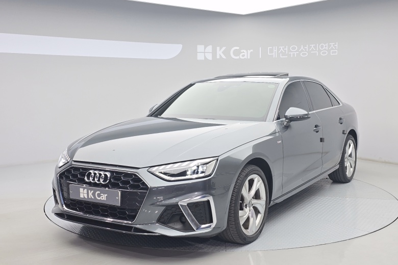 아우디 A4 - фото 1