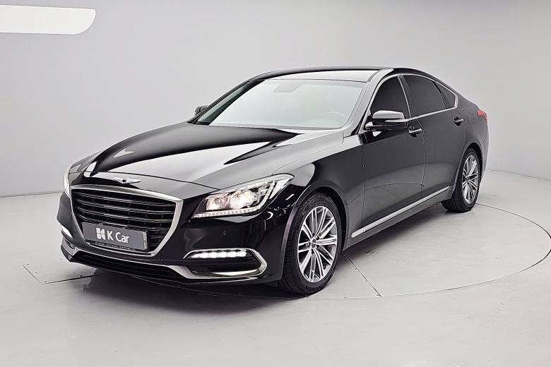 Genesis G80 - фото 1