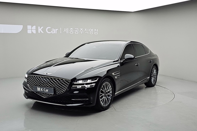 Genesis G80 - фото 1