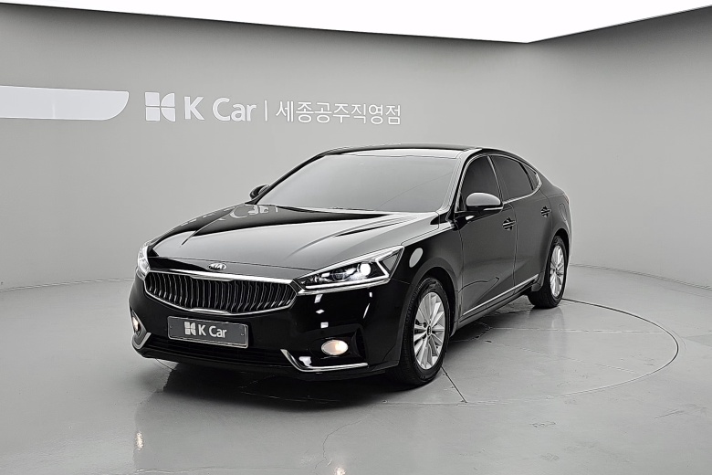 Kia K7 - фото 1