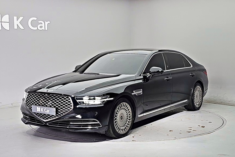 Genesis G90 - фото 1