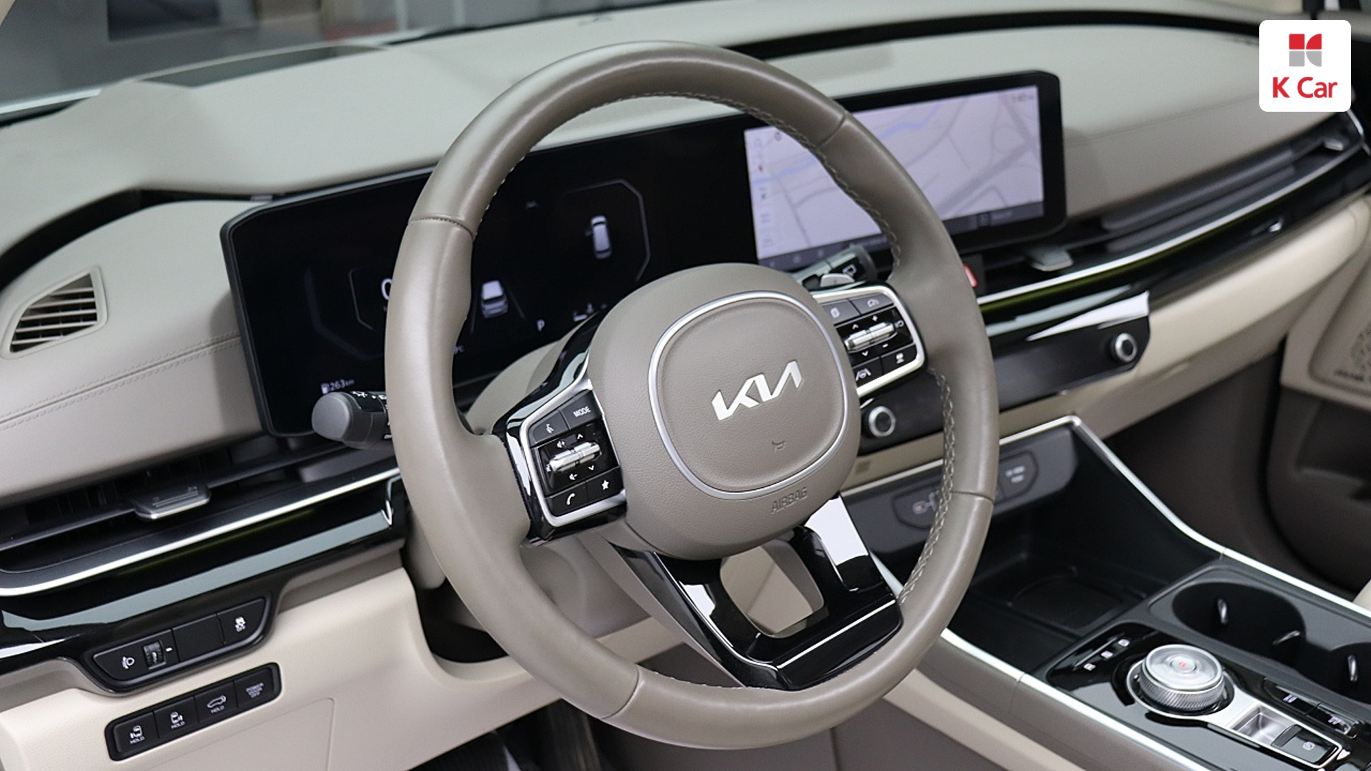 Kia Carnival дизель 2.2 9 мест Signature, миниатюра 2