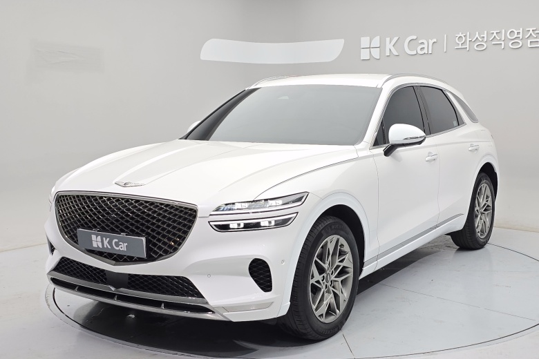 Genesis GV70 - фото 1