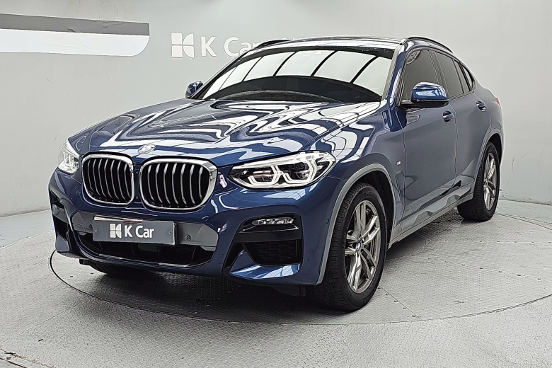BMW X4 - фото 1