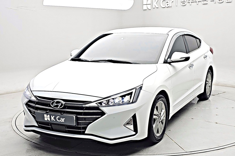 Hyundai 아반떼 - фото 1