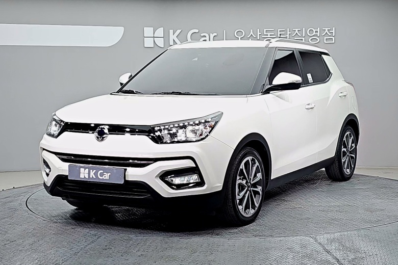 KG Mobility 티볼리 - фото 1