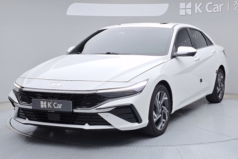 Hyundai 아반떼 - фото 1