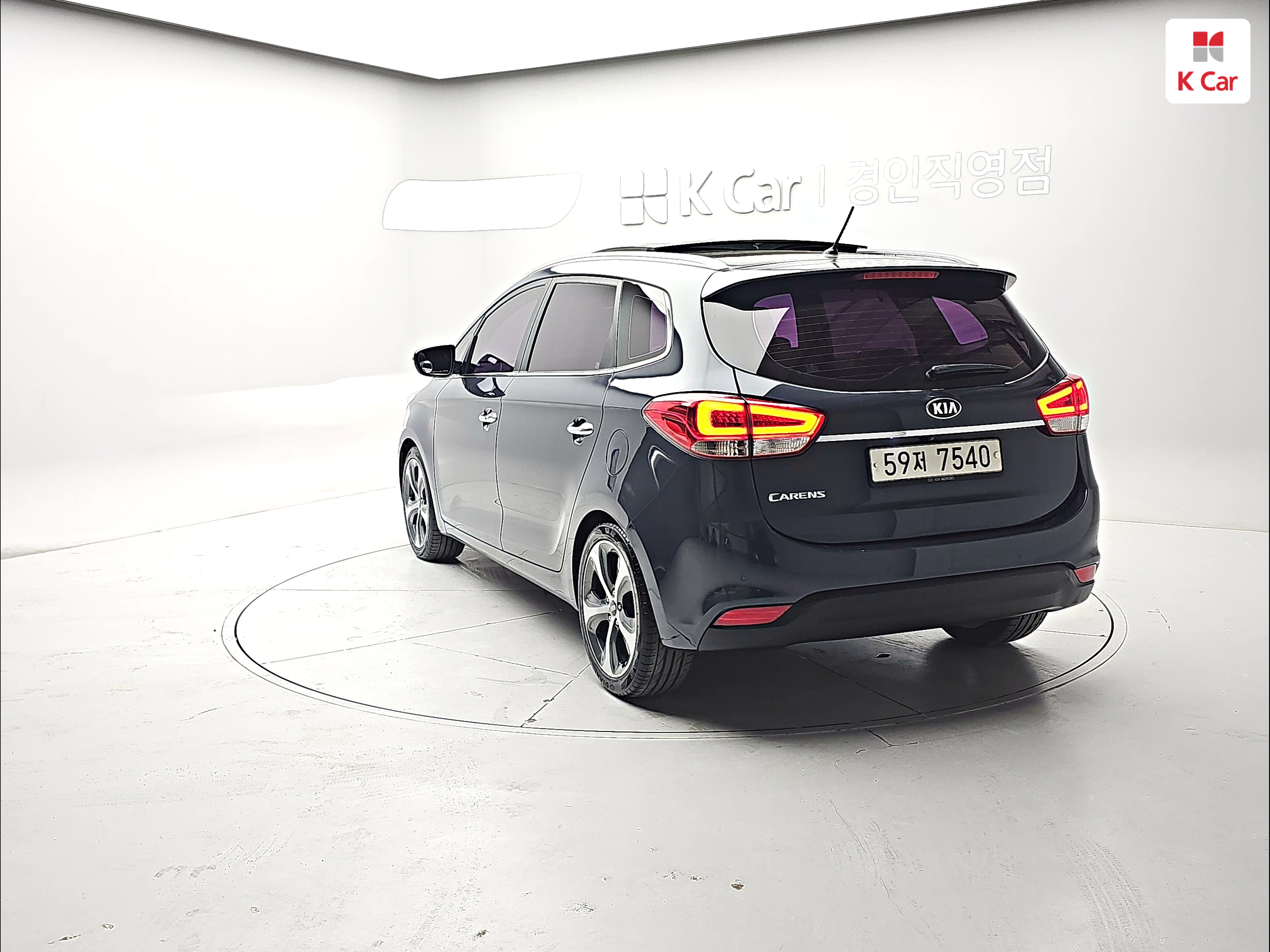 KIA All New Carens 1.7 VGT Diesel