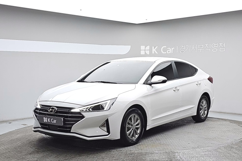 Hyundai 아반떼 - фото 1