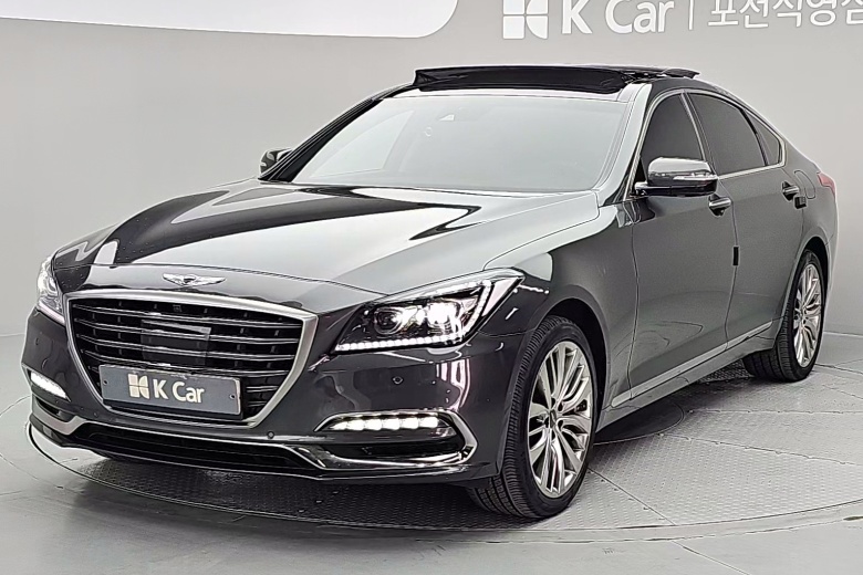 Genesis G80 - фото 1