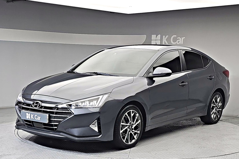 Hyundai 아반떼 - фото 1