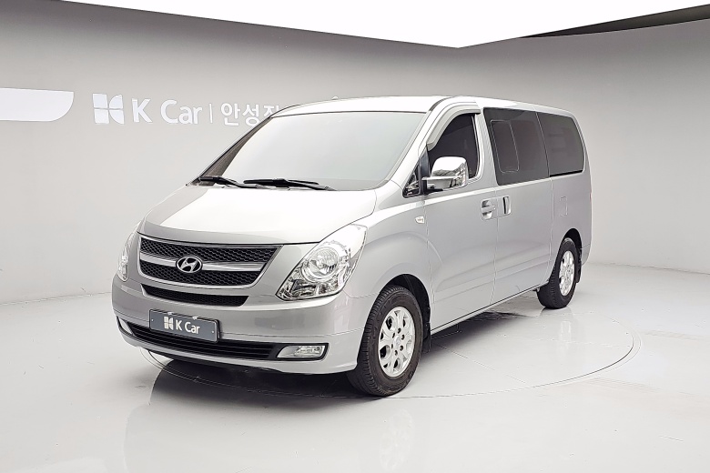 Hyundai Starex Grand Van CVX Luxury