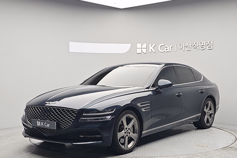 Genesis G80 - фото 1