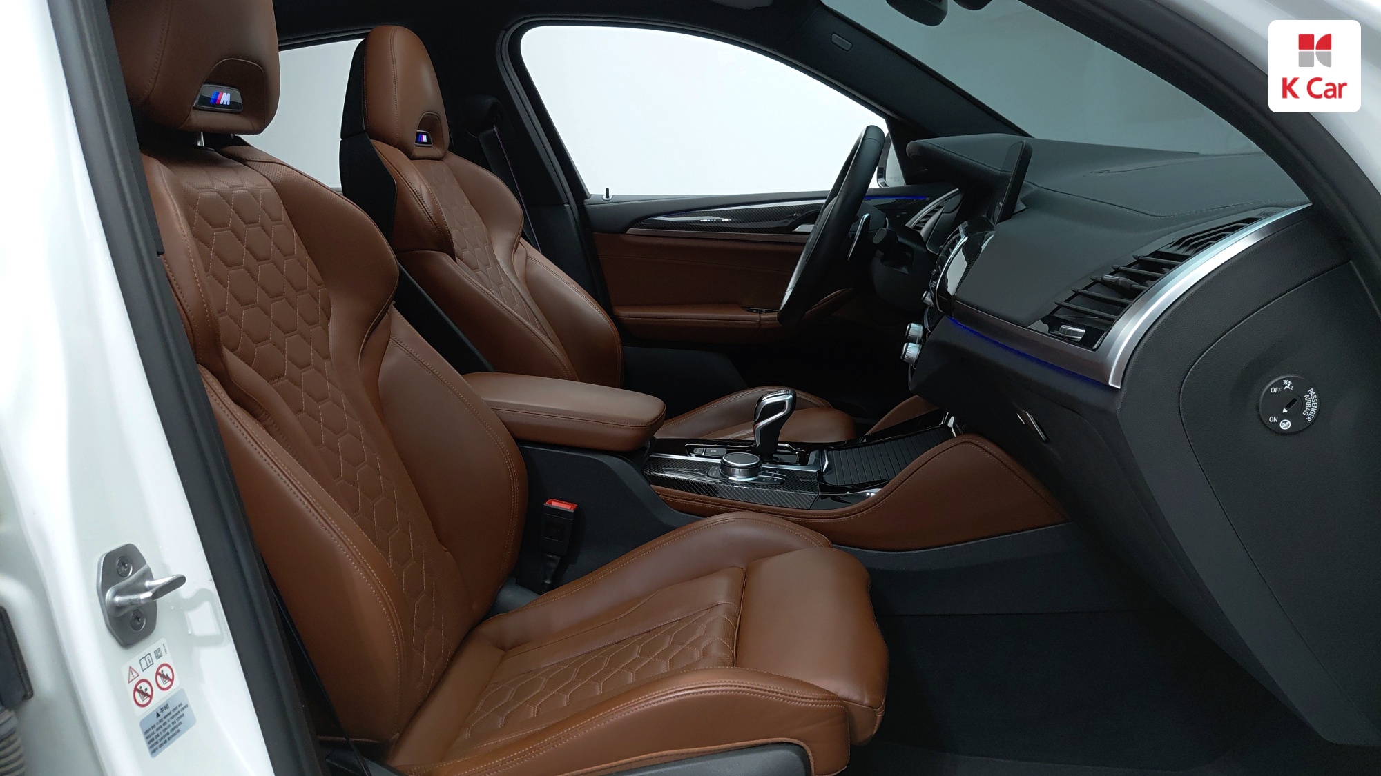 BMW X4M (F98) 3.0 컴패티션 카본패키지