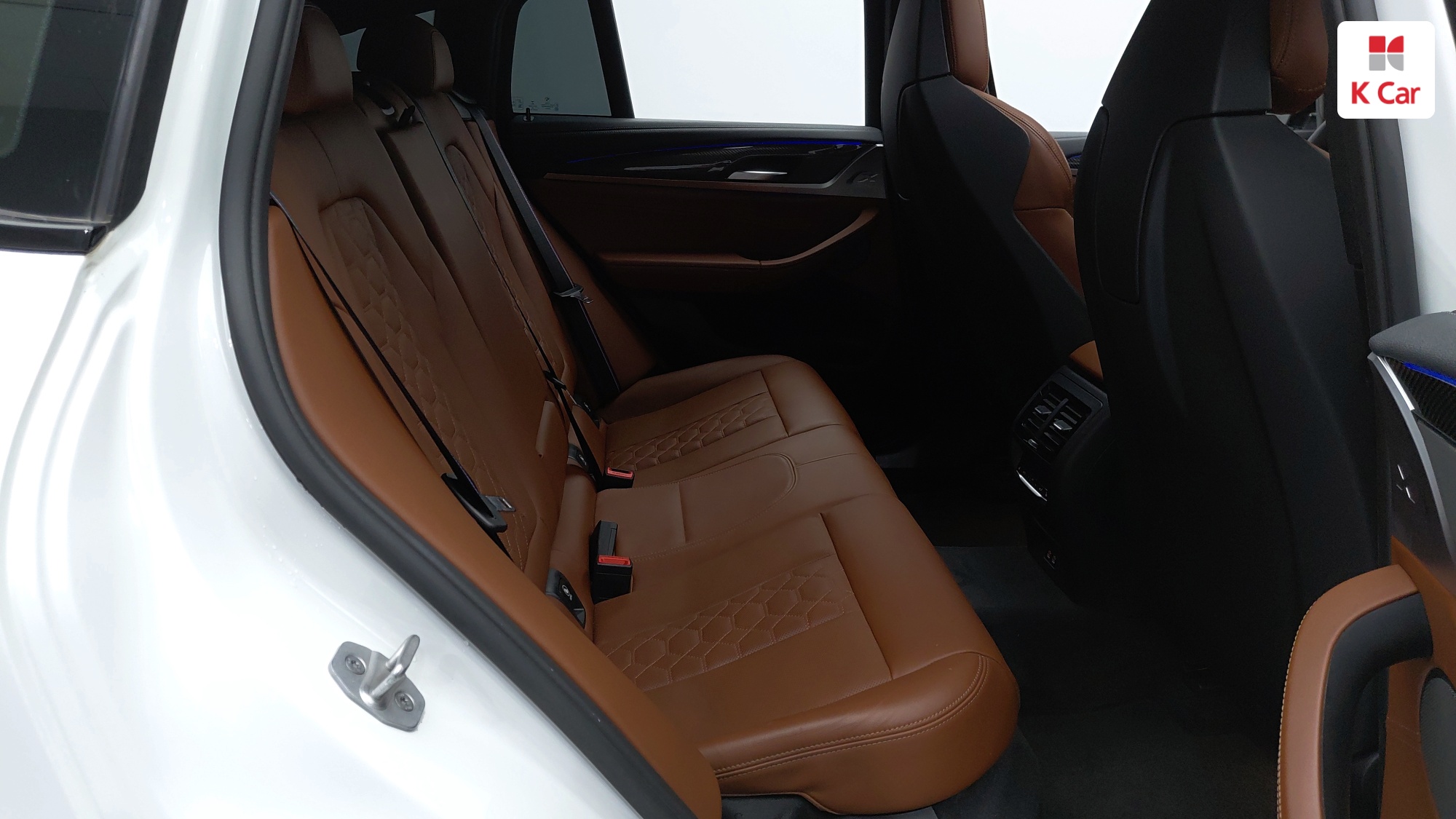 BMW X4M (F98) 3.0 컴패티션 카본패키지