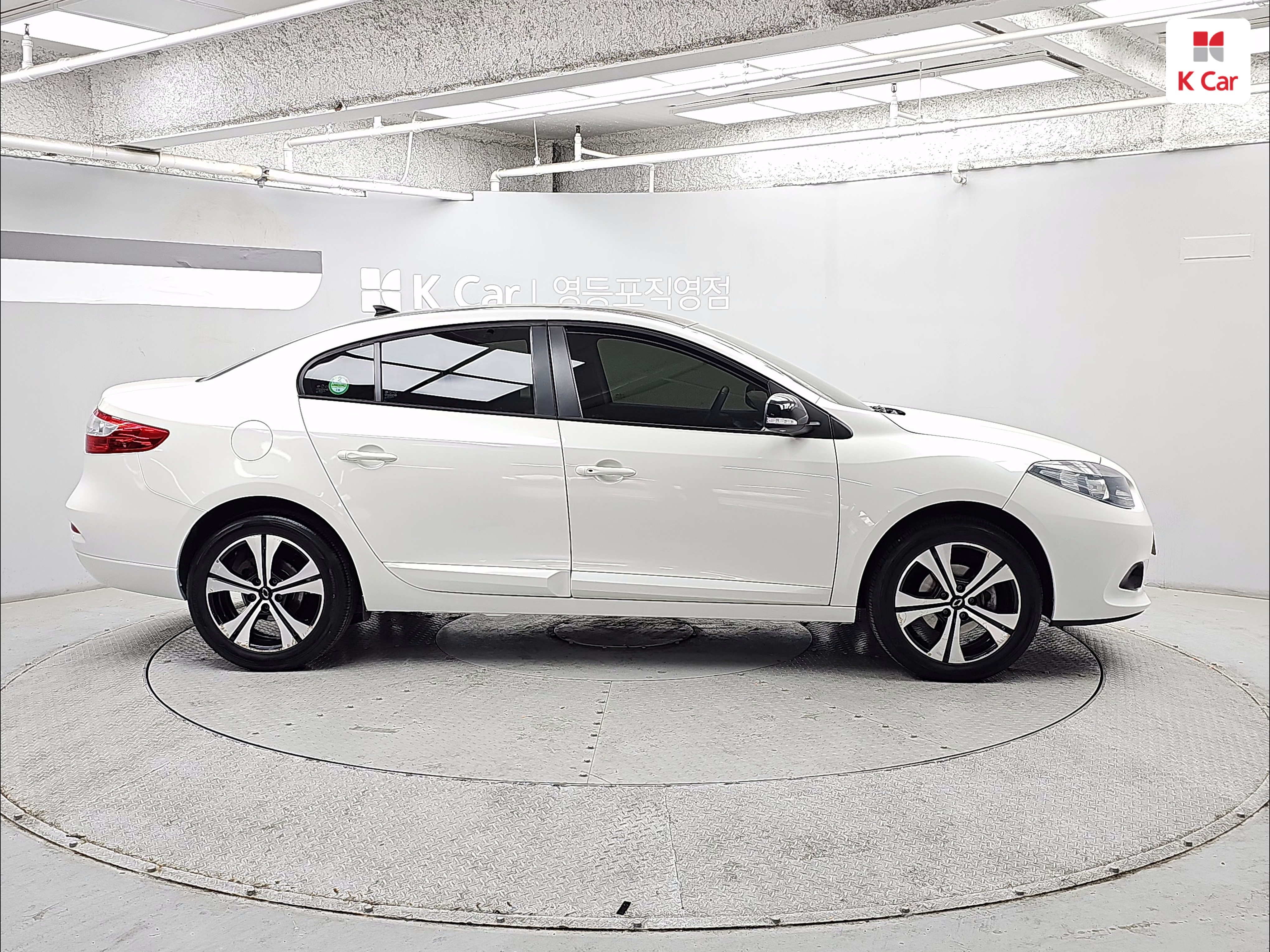 RENAULT(SAMSUNG) New SM3 1.6 XE