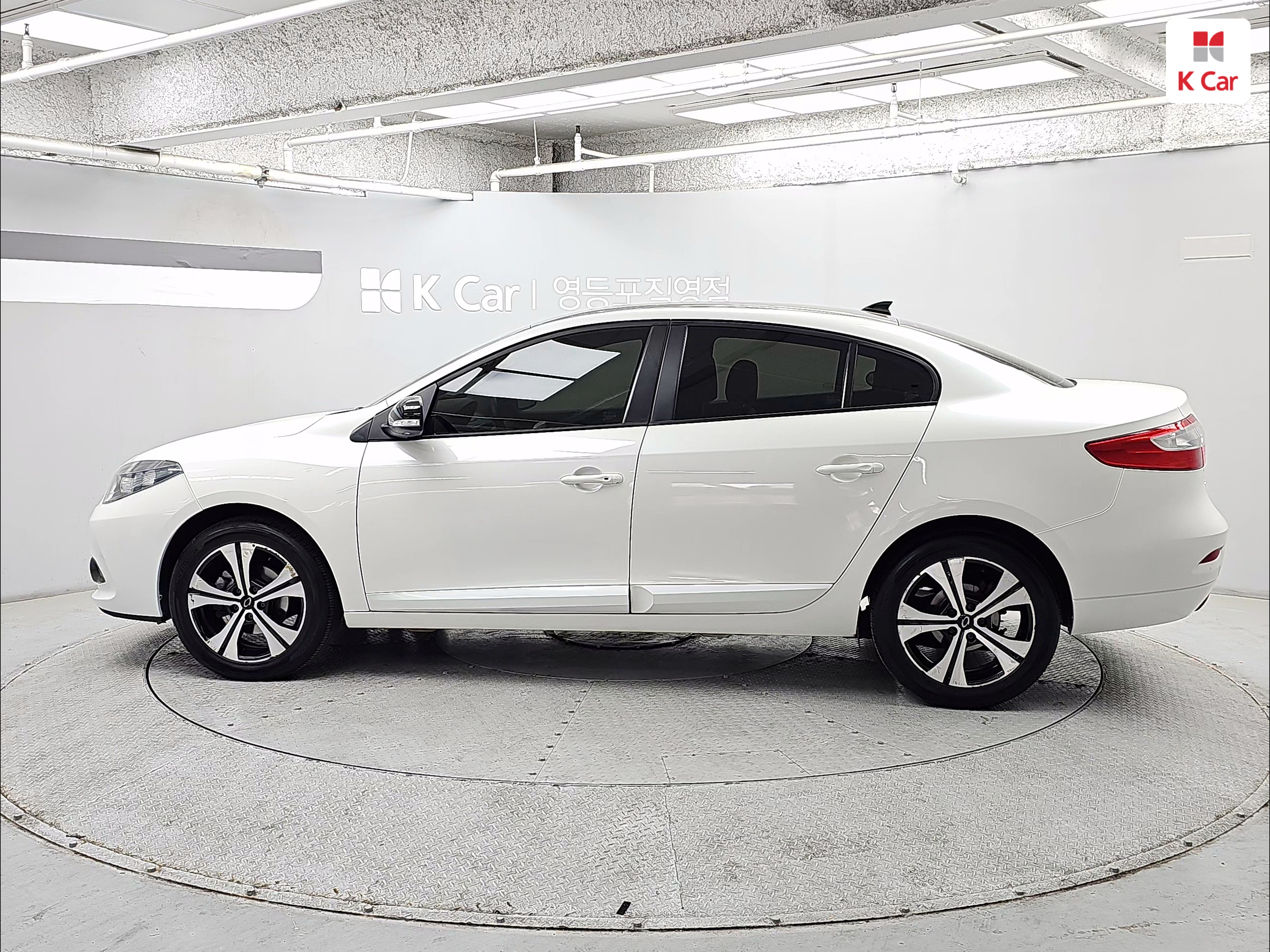 RENAULT(SAMSUNG) New SM3 1.6 XE