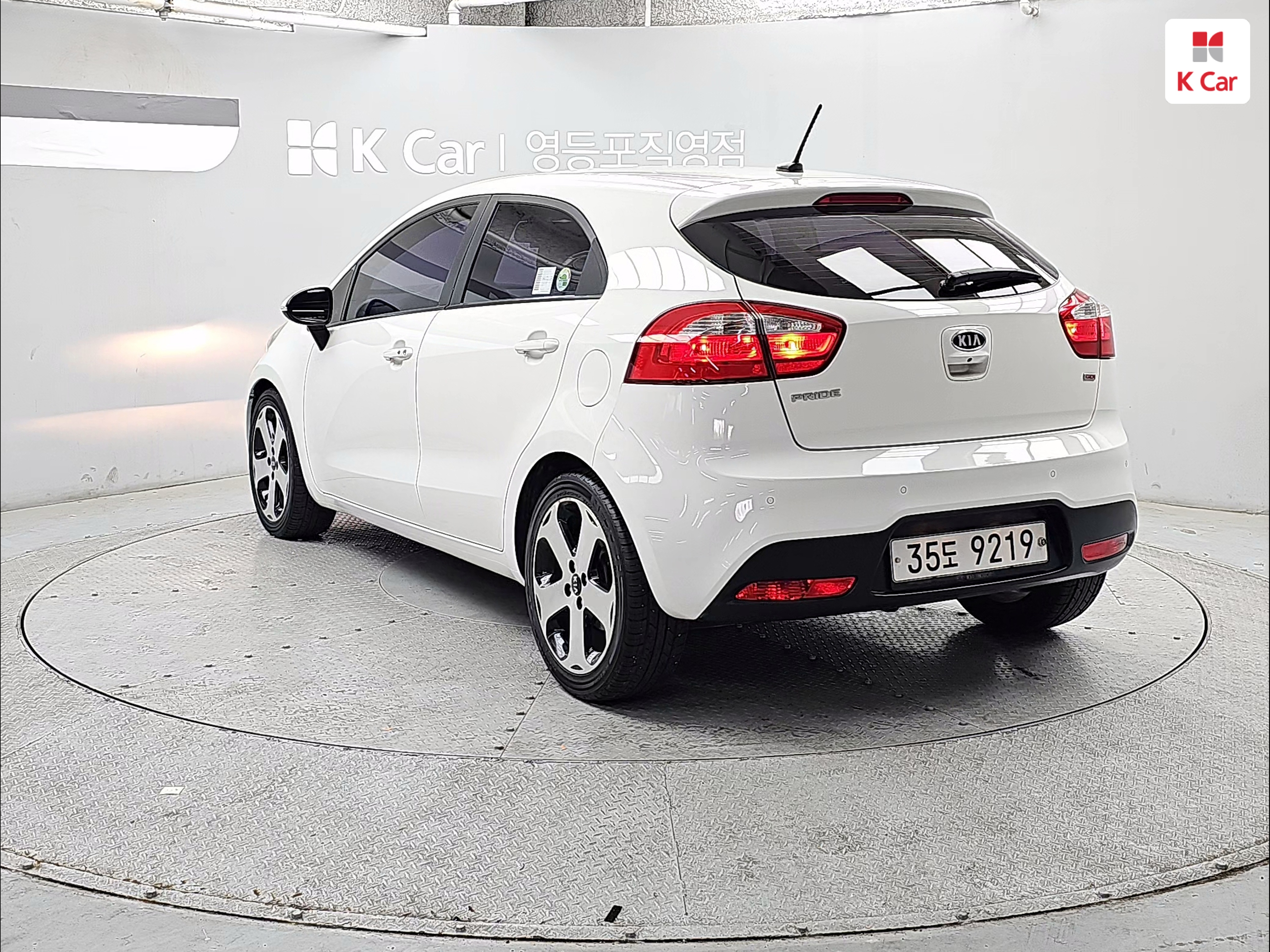 KIA All New Pride 5Door 1.6 GDI