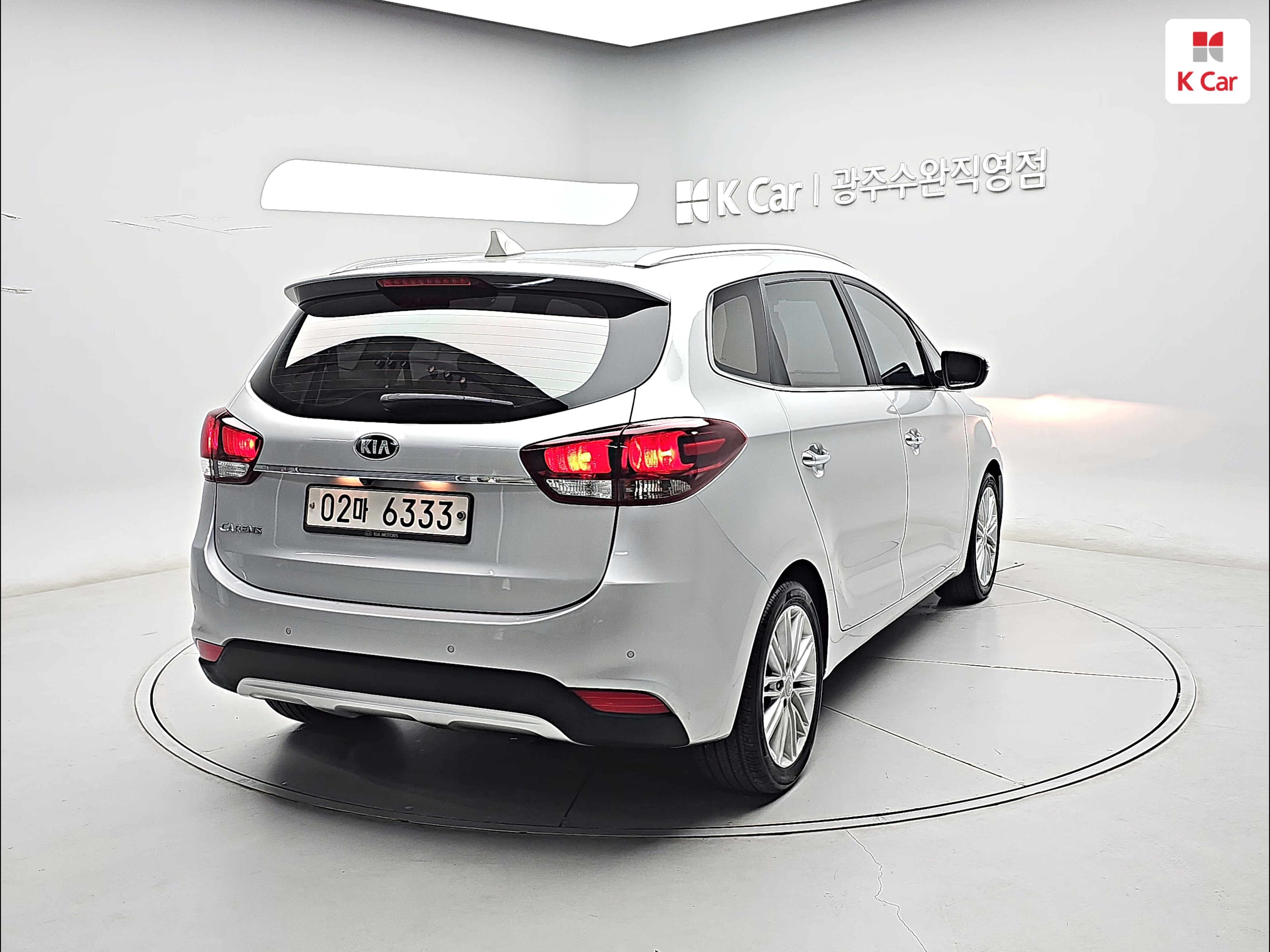 KIA The New Carens 2.0 LPi 7-Seater