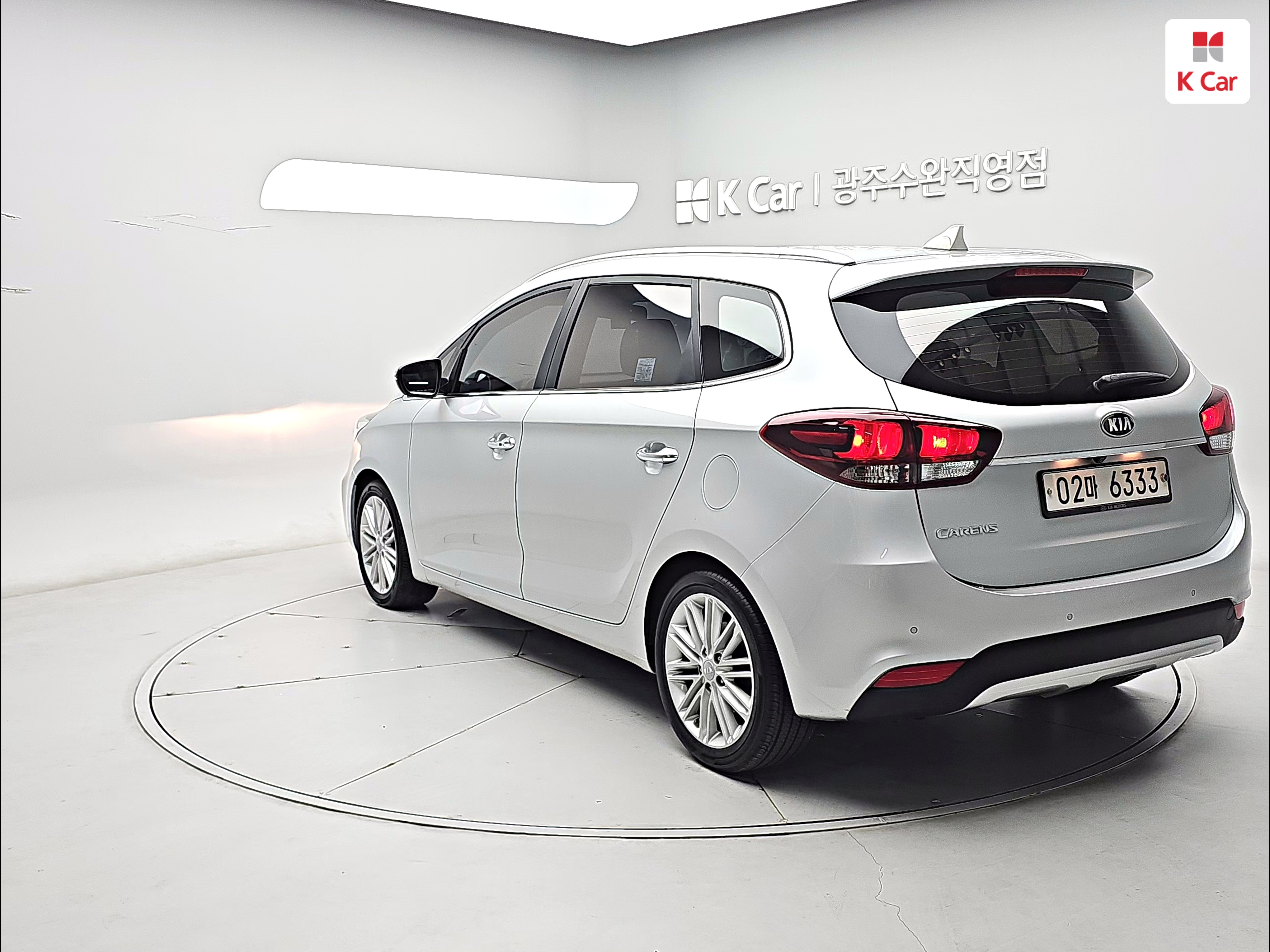 KIA The New Carens 2.0 LPi 7-Seater