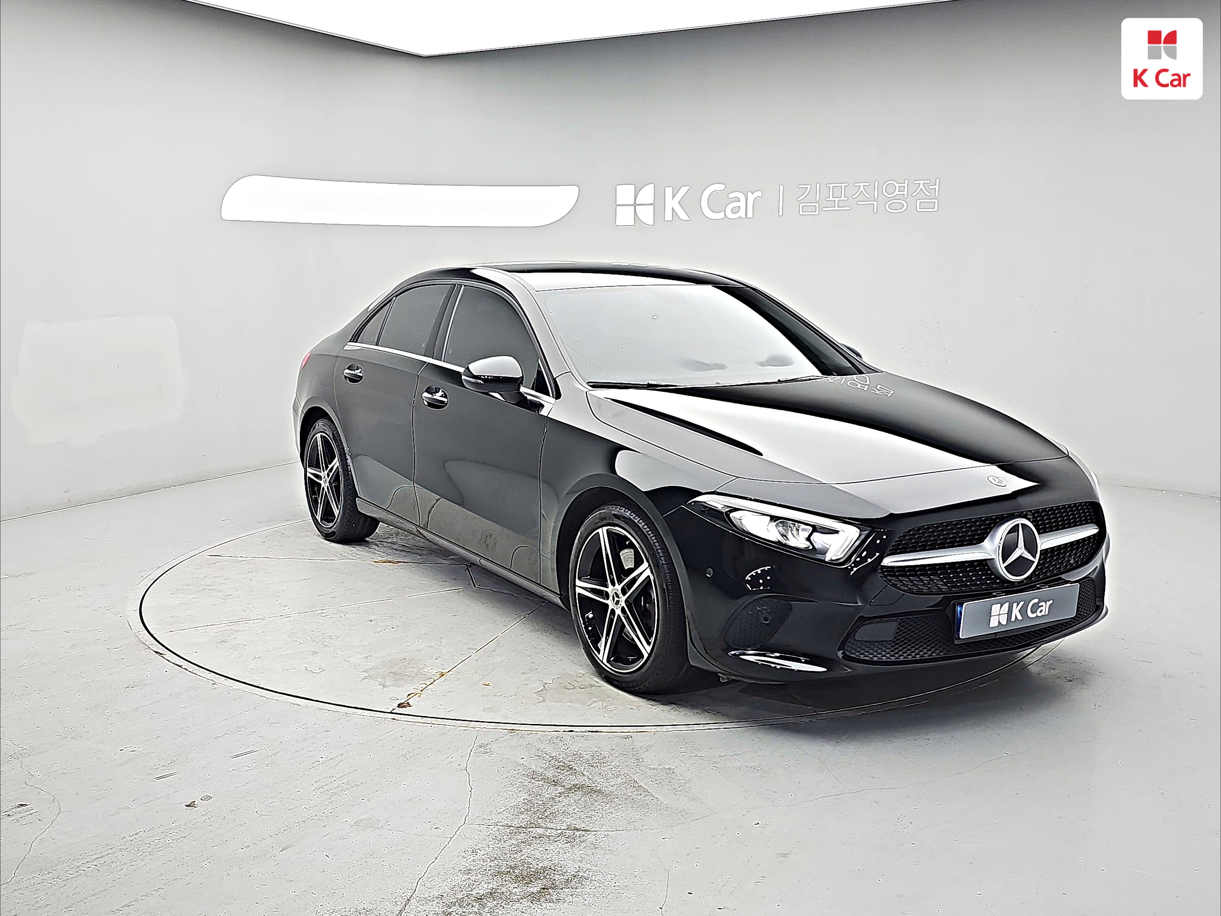 BENZ A-Class (4th Generation) A250 Sedan 4Matic