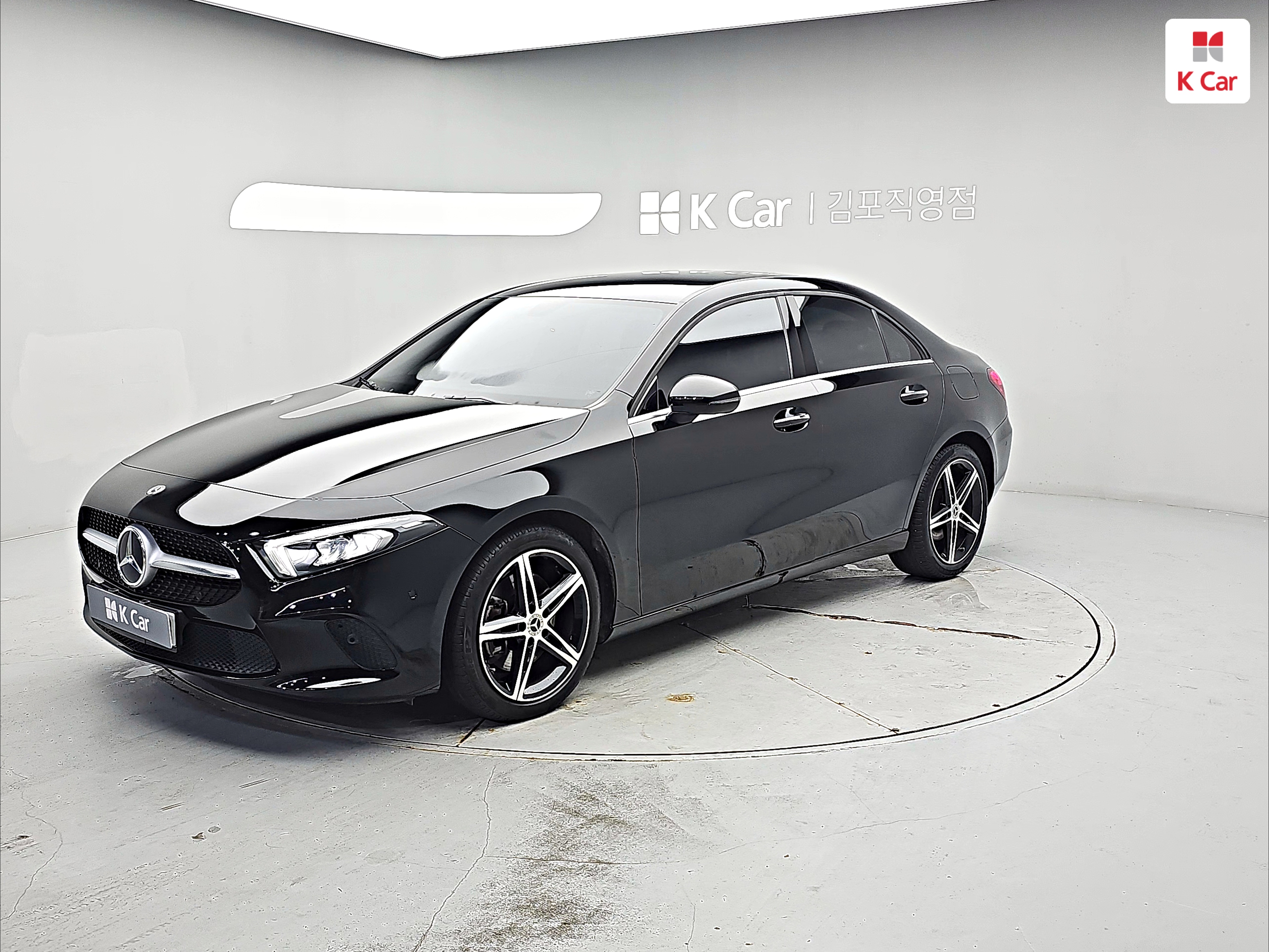 BENZ A-Class (4th Generation) A250 Sedan 4Matic