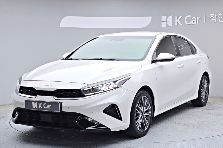 Kia K3 Signature