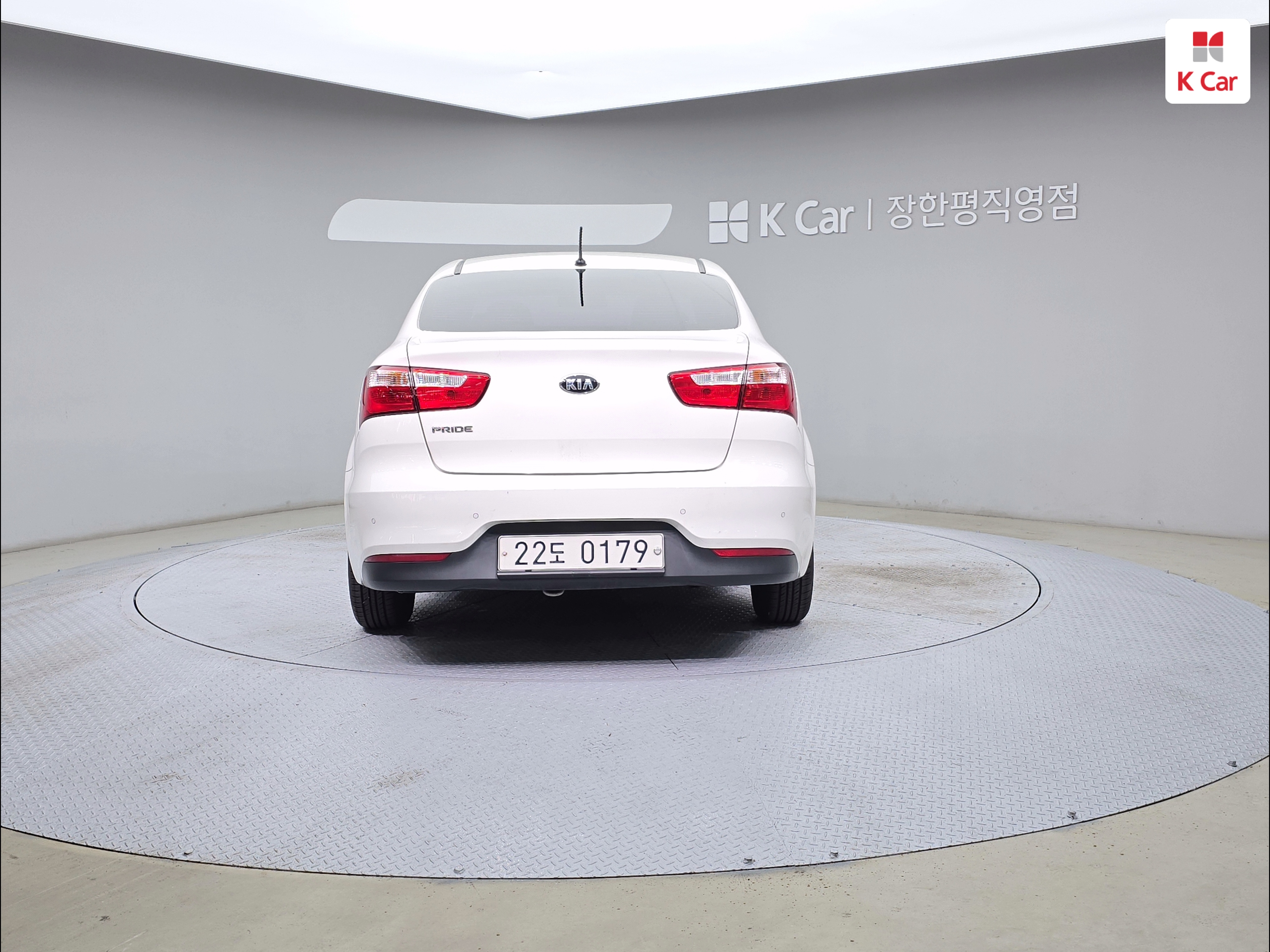 KIA The New Pride 4Door 1.4 MPI