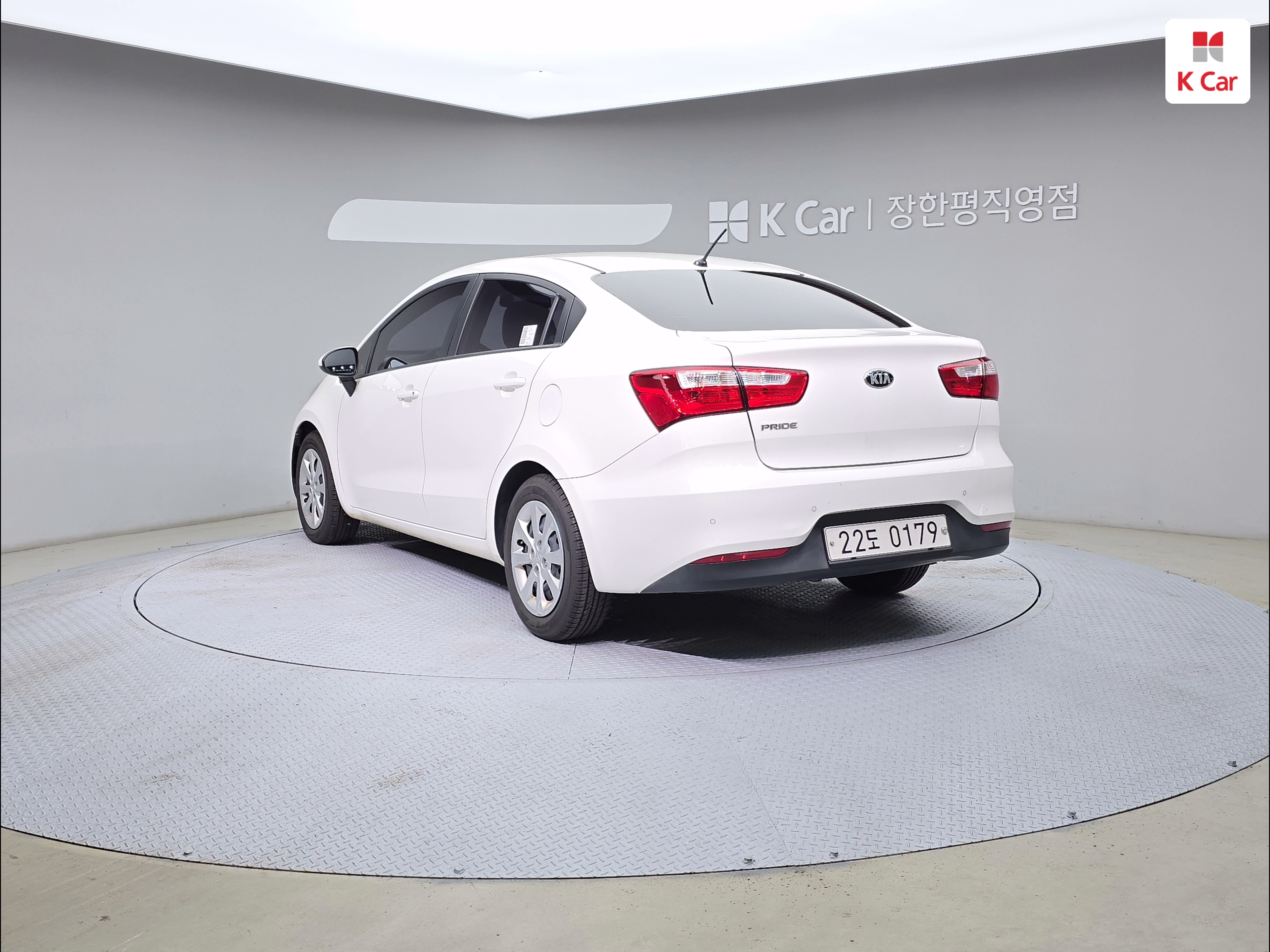 KIA The New Pride 4Door 1.4 MPI