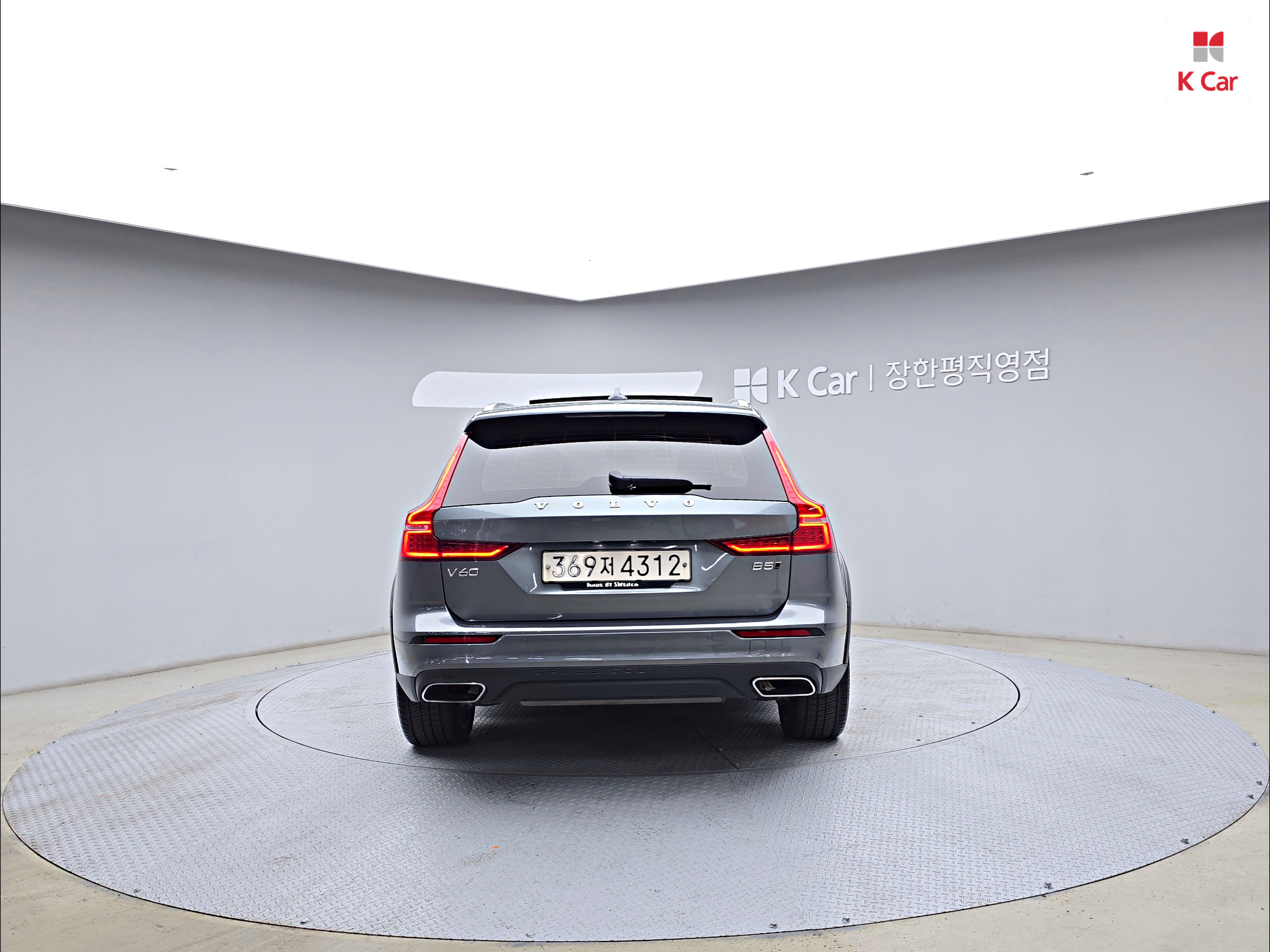 볼보 V60 크로스컨트리 2세대 가솔린 4WD B5 프로 AWD
