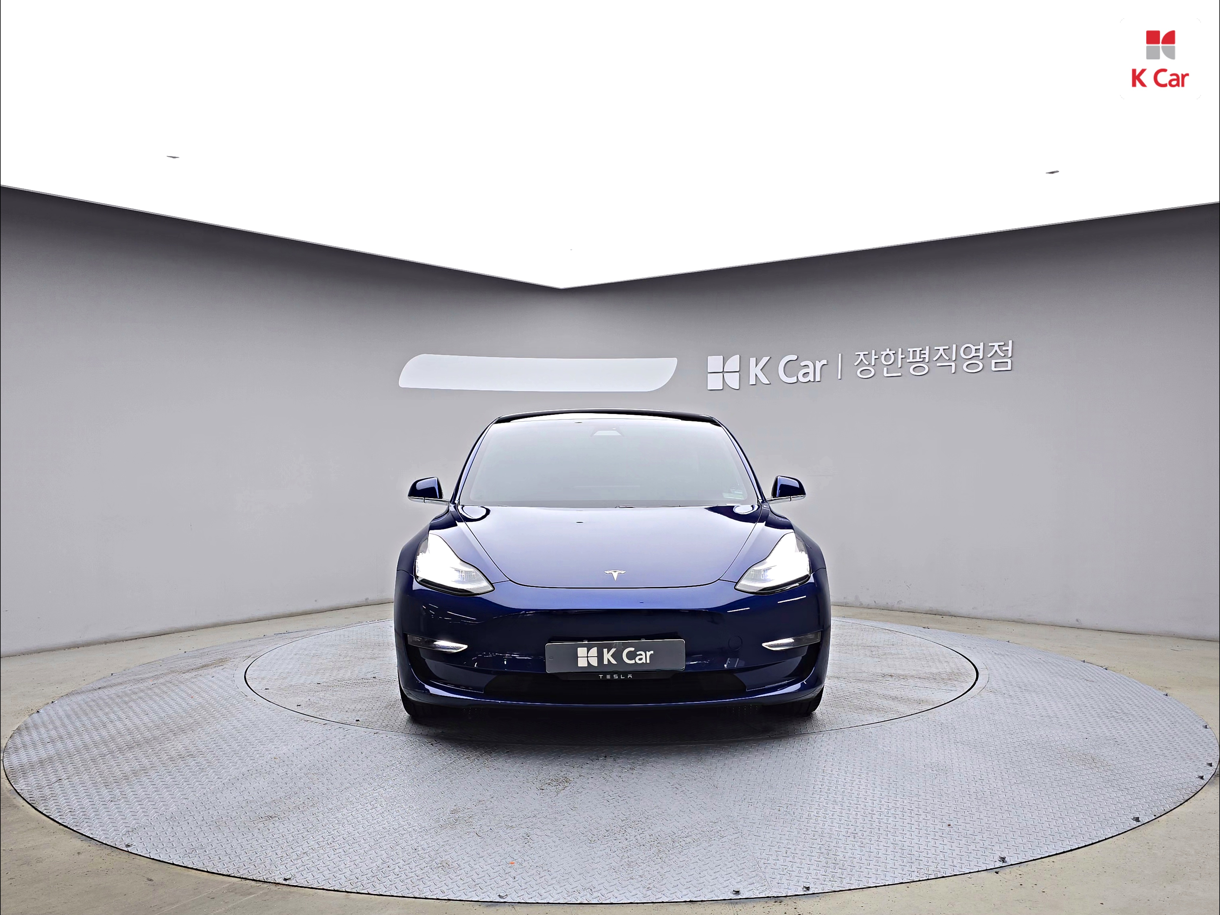 Tesla Model 3 EV AWD