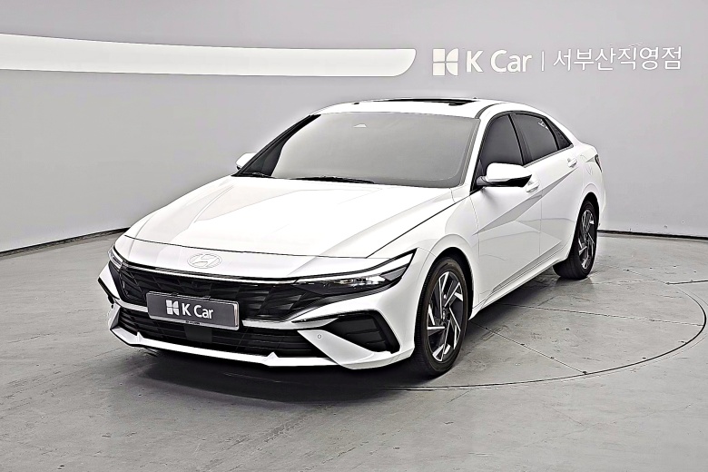 Hyundai Avante CN7 Gasoline 1.6 Inspiration