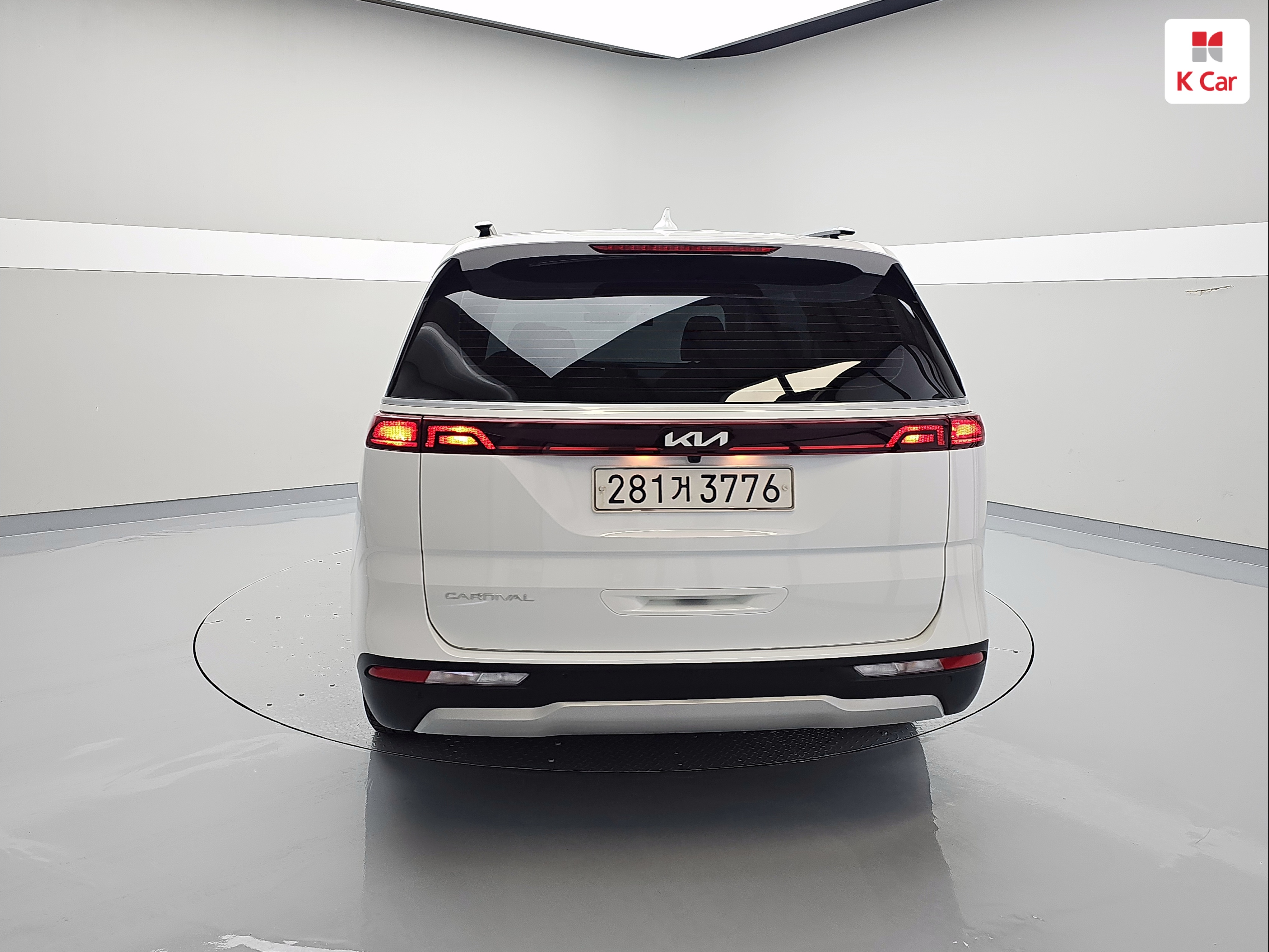 KIA New Carnival 9-Seater Diesel